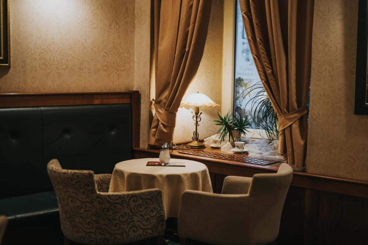 Hotel Mitra, Story Hotels Ptuj Ngoại thất bức ảnh
