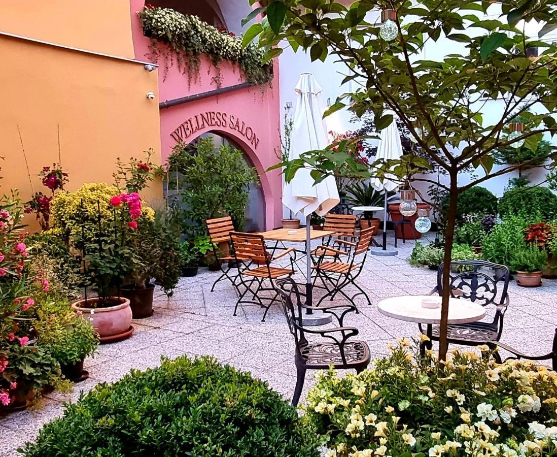 Hotel Mitra, Story Hotels Ptuj Ngoại thất bức ảnh